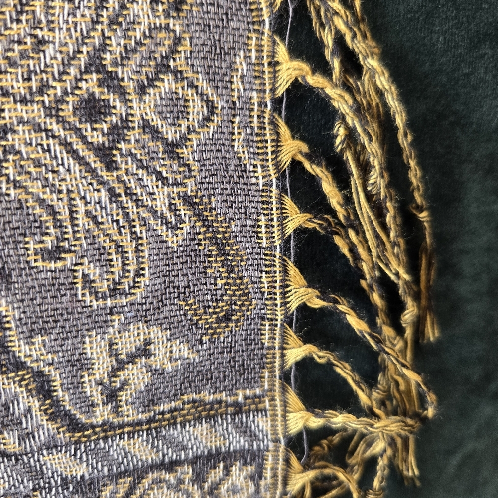 Reversible Black Gold Jacquard Pashmina Scarf Shawl Wrap Floral 66x27 - Picture 12 of 17